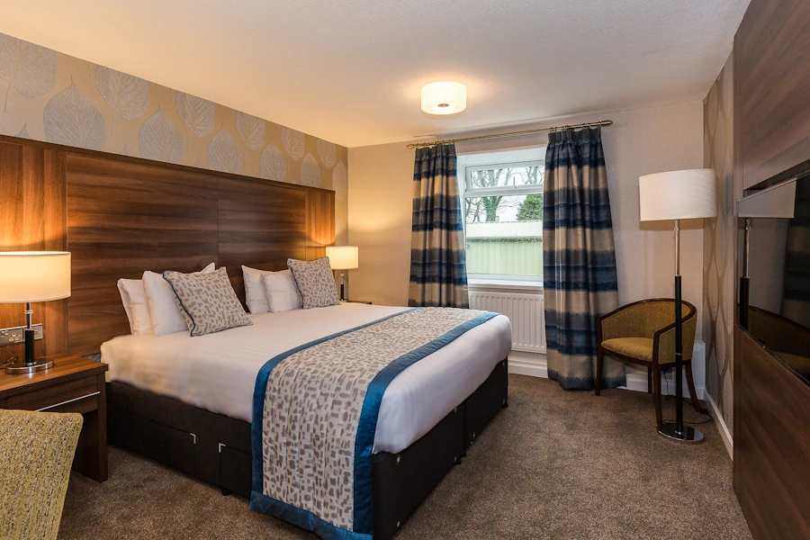 Superior Super-King Bedroom